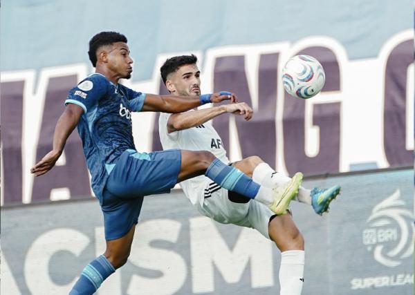Arema FC vs Persik Kediri Imbang 1-1, Careca Balas Gol Cepat Zanadin Fariz