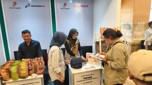 Perempuan Bojonegoro Unjuk Produk Kerajinan di Pameran Jabanusa 2026