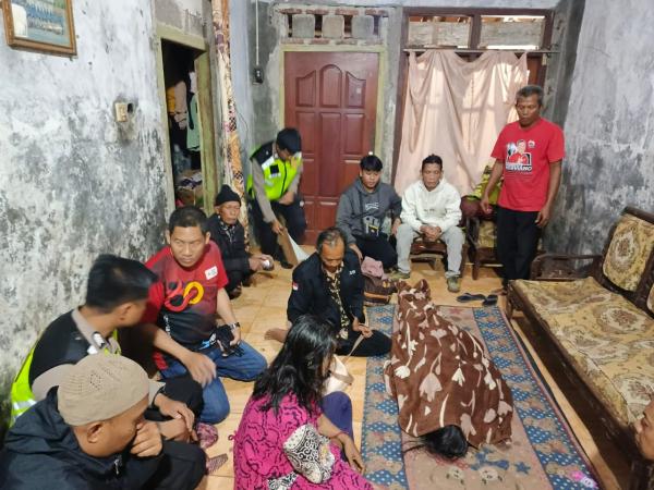 Pelajar 15 Tahun Ditemukan Meninggal di Rumah, Sempat Hubungi Pacar
