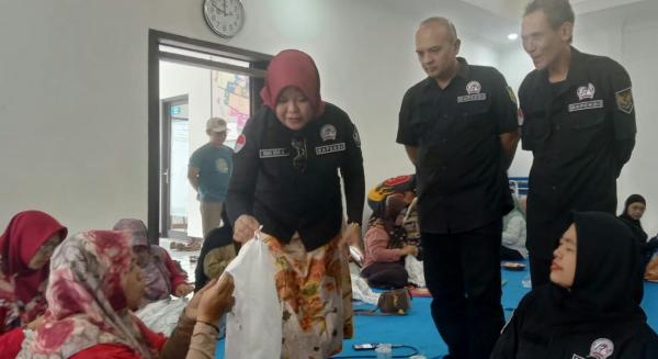 Lestarikan Warisan Budaya Bangsa, Ibu-ibu di Lembang Antusias Ikuti Pelatihan Batik Ciwitan