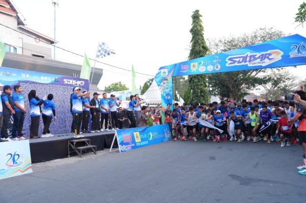 Fun Run Warnai HUT ke-22 Sulbar, Suhardi Duka Dorong Jadi Agenda Tahunan