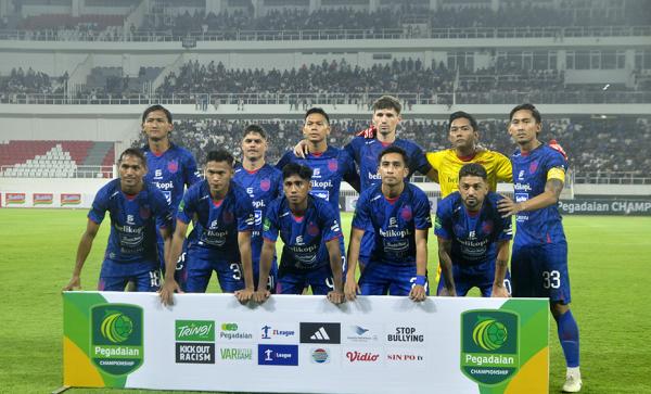 Link Live Streaming Semen Padang Vs PSIS Semarang di Championship Malam Ini, Klik di Sini!