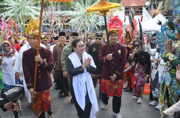 Wali Kota Semarang Agustina Wilujeng Kenalkan Cerita Dugderan kepada Kafilah MTQ Nasional XXXI