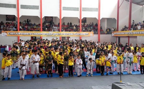 Ribuan Karateka Berlaga di Cianjur Karate Open & Festival Championship Ketua DPRD Cup 2026