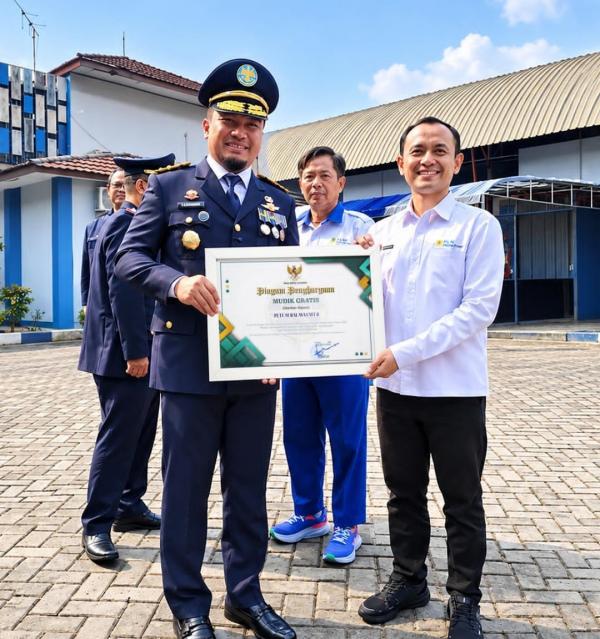 Saat Biaya Perjalanan Jadi Beban, Warga Cilegon Dapat Akses Bus Gratis