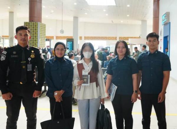 Langgar Aturan, Imigrasi Pekanbaru Deportasi WN Malaysia