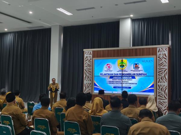 Bupati Sigit Lantik Dua Direktur BUMD Sragen, Inovasi dan PAD Jadi Sorotan