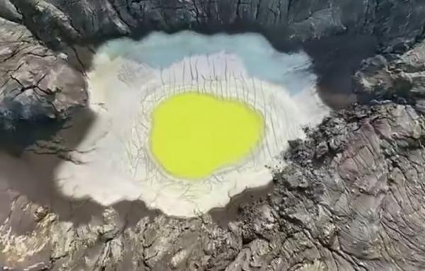 Heboh Fenomena Kawah Telur Ceplok Muncul usai Anak Krakatau Erupsi, Ini Penjelasan Ahli Kebencanaan