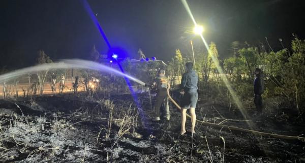 Kebakaran Hutan dan Lahan di Soe, Kapolres TTS Turun Tangan