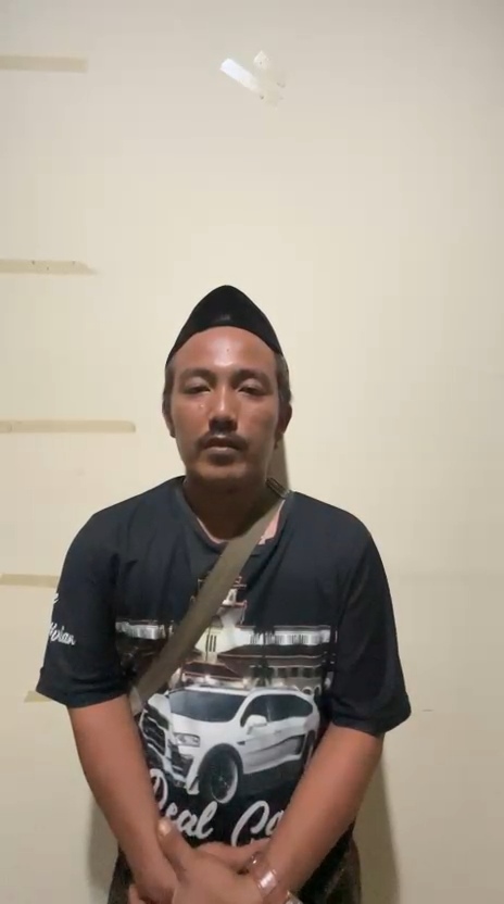 Pria Pembawa Sajam saat Keributan di Rumah Ibadah GKPI Tangerang Minta Maaf