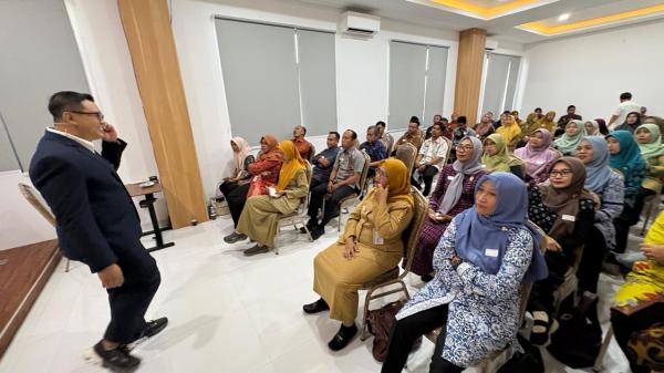 Guru Dituntut Tak Sekadar Mengajar di Tengah Derasnya Teknologi Digital
