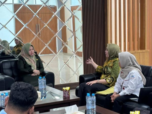 Tak Cuma Baju Adat, Mitos Manusia Kuat Sulbar Lasa Laga Bakal Digelar di TMII