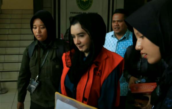 Fadia Arafiq Dituntut 5 Tahun Penjara, Wajib Bayar Rp2,69 Miliar