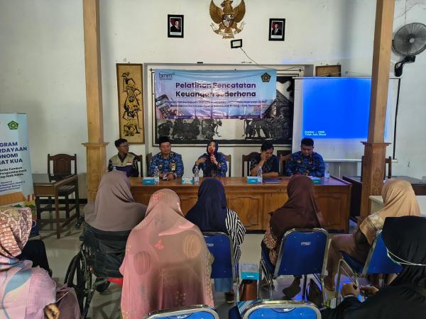 BMM dan KUA Cilacap Utara Kolaborasi Perkuat UMKM Lewat Pelatihan Keuangan
