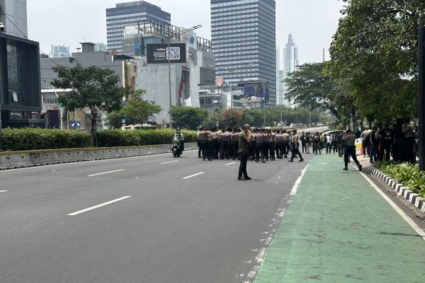 Demo Buruh Hari Ini, Jalan MH Thamrin Arah Monas Ditutup, Ini Jalur Pengalihannya