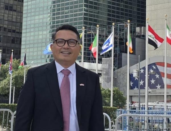 Energi Bersih dan Peta Baru Industri Indonesia
