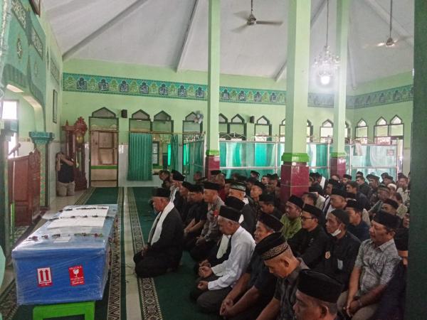 Jenasah Warga Madiun Korban KM Virgo Ditemukan, Dimakamkan di Kampung Halaman
