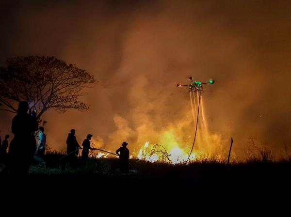 Drone Dukung Satgas Karhutlah Sumsel Padamkan Api
