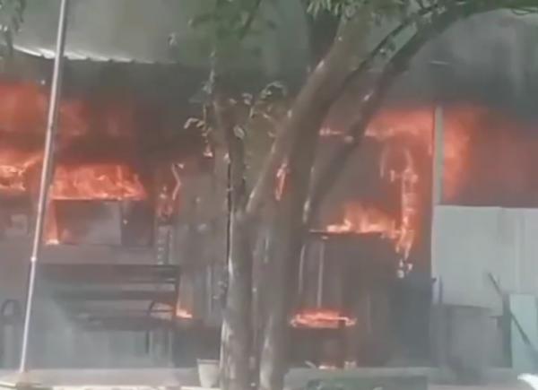 Gas Diduga Bocor, Warung Ayam Maw Maw Lagi di Sragen Ludes Terbakar