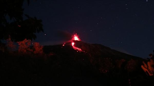 Erupsi Gunung Ili Lewotolok Semburkan Lava Pijar Sejauh 600 Meter, Warga Mulai Waspada