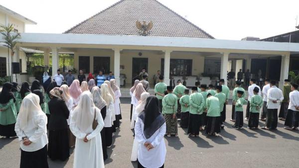 34 Santri Jombang Bertolak ke Lumajang, Berjuang Jadi Juara Porsadin Jawa Timur 2026