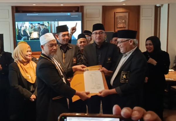 Perombakan Kepengurusan, Ansufri Idrus Sambo Resmi Jabat Ketua Umum Partai Ummat