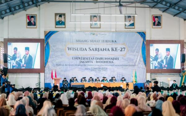 Keterampilan Asing dan Digital Jadi Bekal 213 Wisudawan Universitas Darunnajah