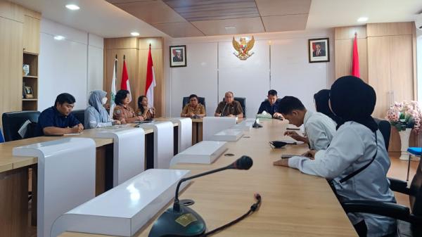 Temuan Bakter pada Buah MBG di Kota Sorong , SPPG Terancam Ditutup