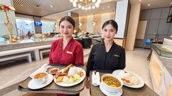 Pakai Kebaya Setiap Senin Jadi Cara Baru Lestarikan Budaya, Begini Realisasinya!