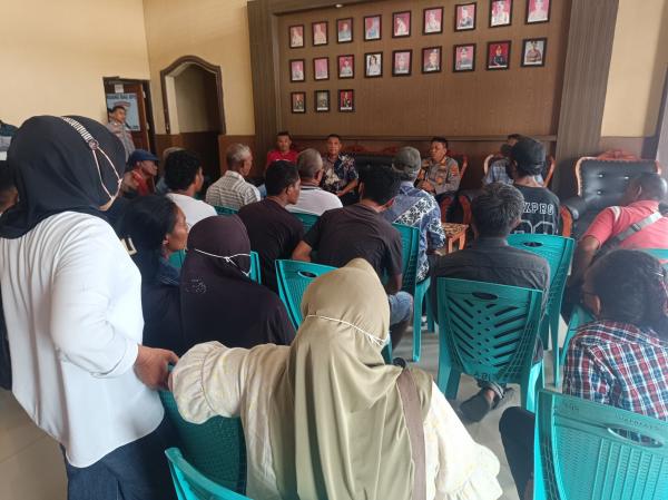 Hari ke 9 Pasca Pembunuhan Mantri di Alor, Keluarga Datangi Polres Minta Audens dengan Kapolres