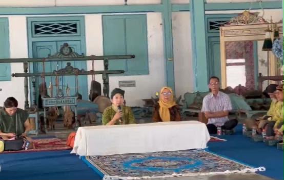 21.000 Halaman Manuskrip Kuno Keraton Surakarta Mulai Didigitalisasi