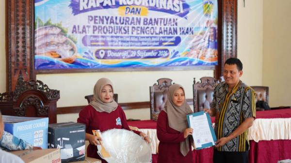 UMKM Donorojo Jepara Didorong Naik Kelas lewat Bantuan Alat Produksi