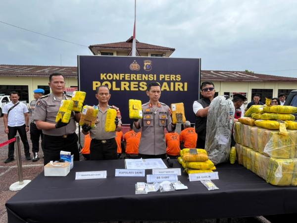 Bukan Main! Polres Dairi Sikat 34 Kasus Narkoba, 70 Kg Ganja dan Puluhan Barang Bukti Disita