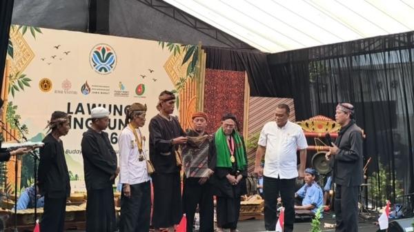 Menteri Lingkungan Hidup Bertemu Komunitas Adat di Garut, Dorong Gerakan Bersama Lindungi Alam