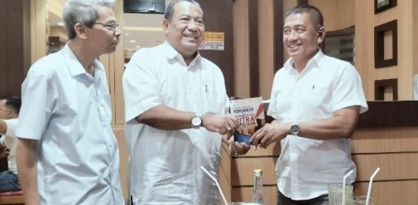 Jurnalis Senior Sumut Eddy Iriawan Bedah Citra Polri dalam Buku, Ini Model yang Ditawarkannya