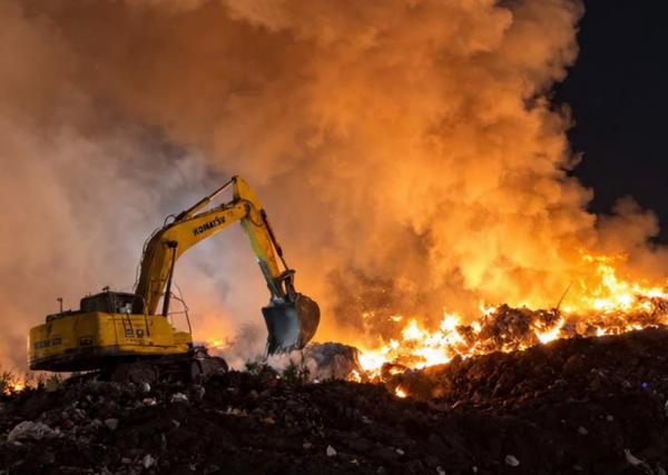 Walikota Semarang Agustina Imbau Warga Waspada Kabut Asap Kebakaran TPA Jatibarang