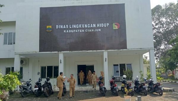DLH Cianjur Intensifkan Pengukuran Kualitas Udara di Tengah Maraknya Karhutla