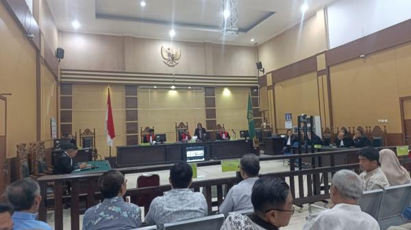 Eksepsi 7 Terdakwa Kasus Dugaan Korupsi Tata Kelola Timah di Bangka Selatan Ditolak