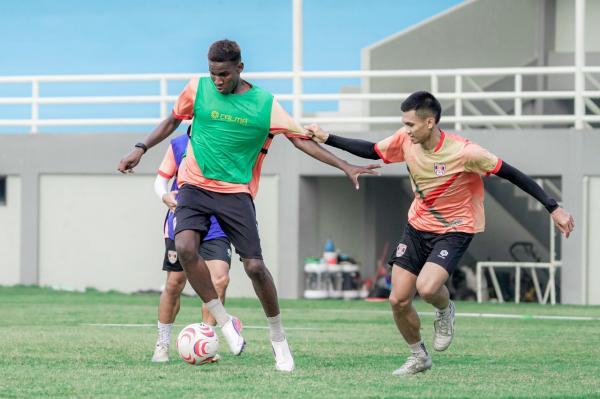 Kendal Tornado FC Siap Hadapi Tekanan, Kelengahan Menit Akhir Jadi Pelajaran