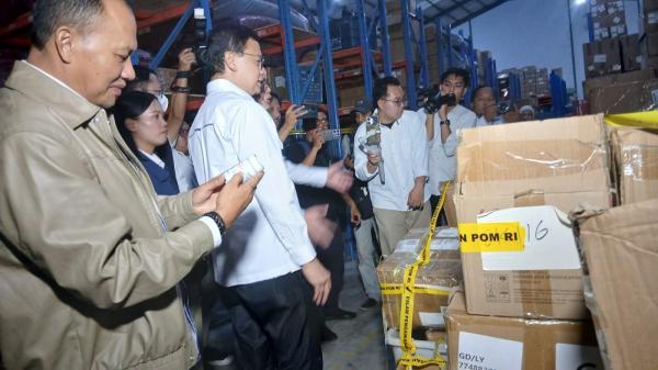 BPOM Bongkar Gudang Produk Ilegal Senilai Rp25 Miliar di Tangerang, Ini Deretan Produknya