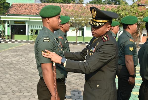 Momen Bahagia di Hari Kesaktian Pancasila, 53 Prajurit Kodim 0717 Grobogan Naik Pangkat