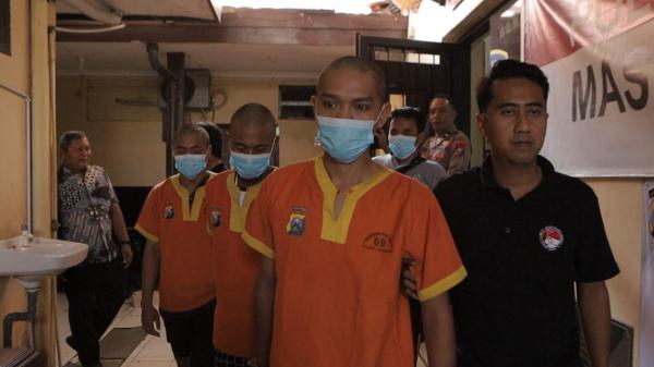 Peredaran Sabu Bermodus Ranjau Terungkap, Polres Lamongan Buru Satu DPO