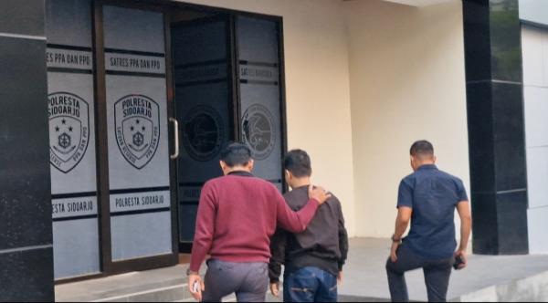 10 Anak Ada dalam Percakapan HP Tersangka Pencabulan, Polresta Sidoarjo Dalami Korban