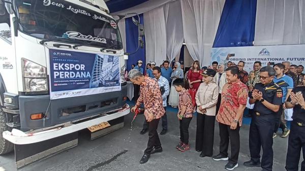 Baja Ringan Kendal Tembus Australia, Auri Steel Ekspor Perdana 60 Ribu Batang