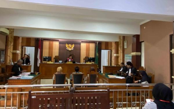 PN Purwokerto Vonis Dika 1 Tahun 10 Bulan dan Ganti Rugi