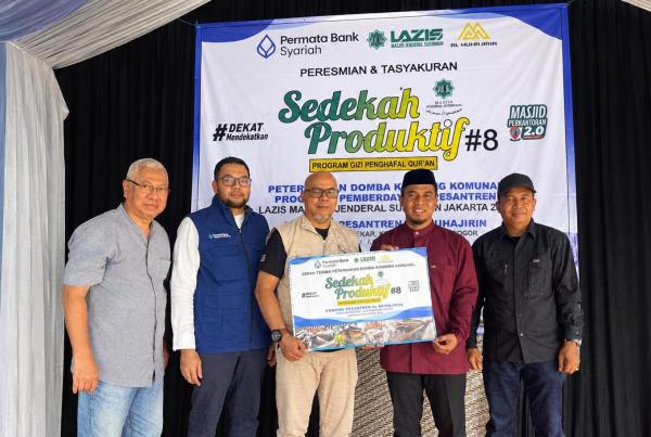 Wujudkan Pesantren Mandiri, Program Sedekah Produktif Bangun Usaha Peternakan di Bogor