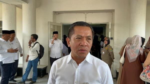 Libatkan Dokter Spesialis, Bupati Aep Pastikan Rivaldy Mahasiswa Obesitas Ditangani Maksimal
