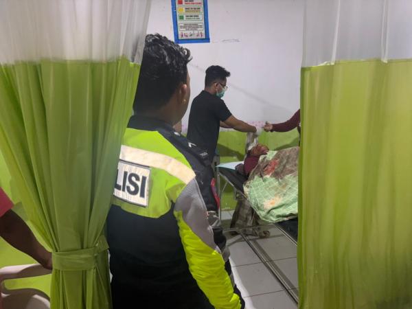 Tronton Parkir di Badan Jalan, Pengendara Honda Beat Meninggal Dunia Usai Tabrak Bagian Belakang