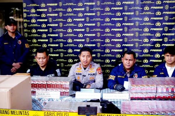 Polisi Bongkar Sindikat Rokok Ilegal, 1,68 Juta Batang Disita dan 4 Pelaku Diamankan