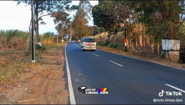 Dua Pelajar Bondowoso Diamankan Polisi Usai Bikin Video Truk Oleng di TikTok